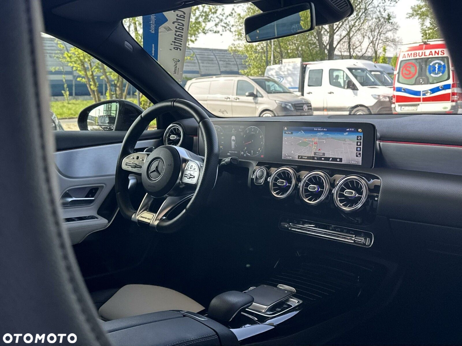 Mercedes-Benz Klasa A 35 AMG 4-Matic 7G-DCT - 25