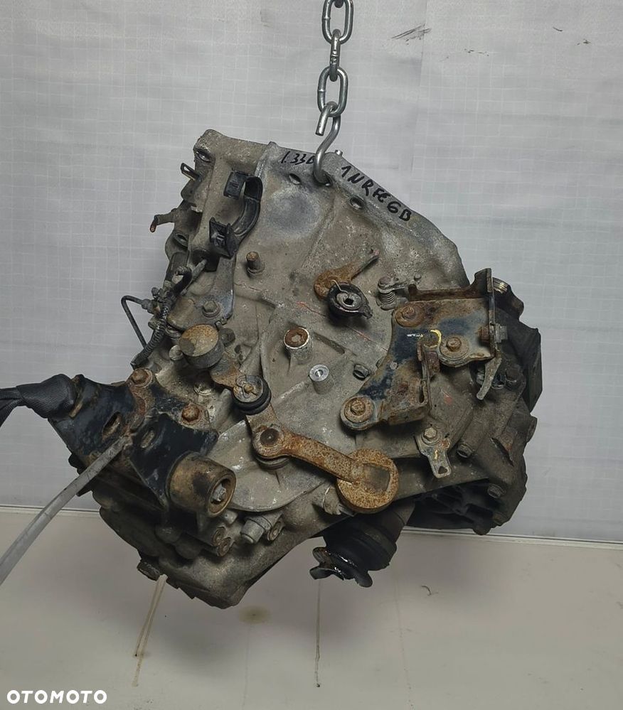 Skrzynia biegów manualna Toyota Yaris Auris 1.3 VVT-i 3030052420 - 4