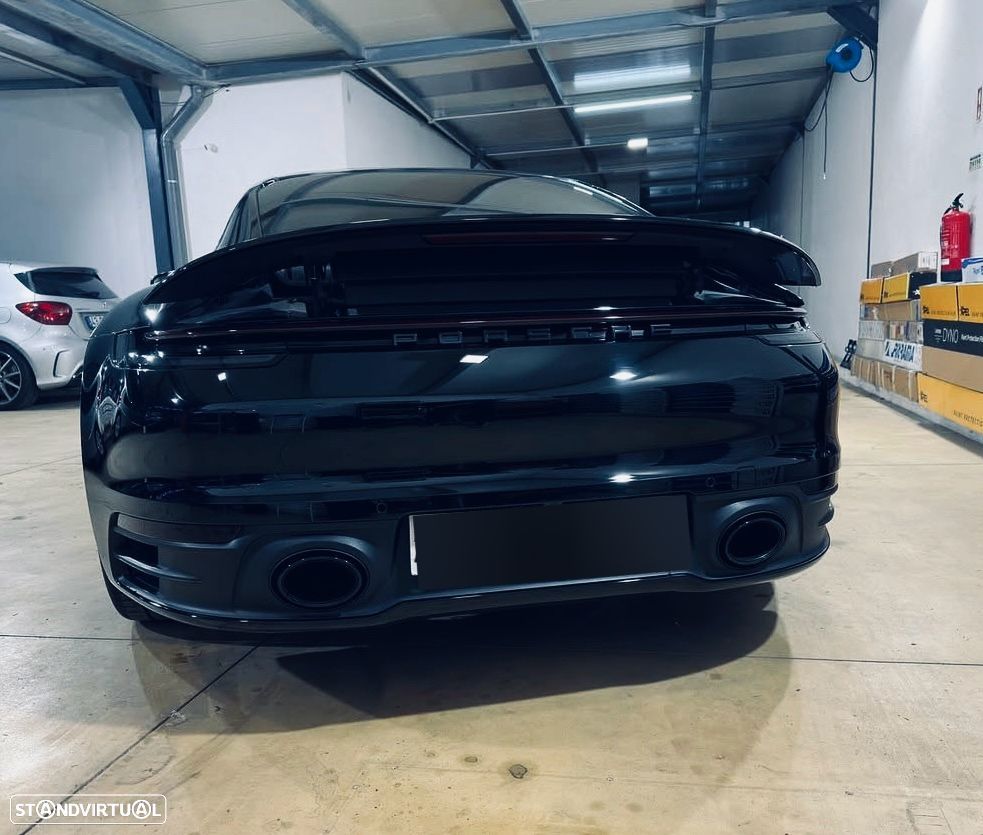 Porsche 911 Série F - 11