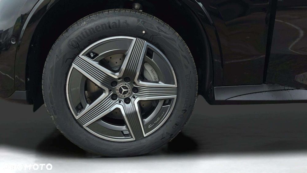 Mercedes-Benz GLC - 24