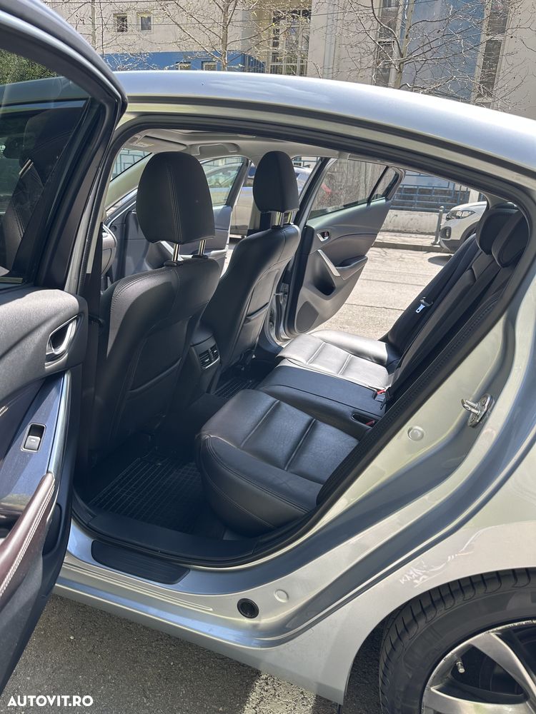 Mazda 6 CD175 AT Revolution Top - 5