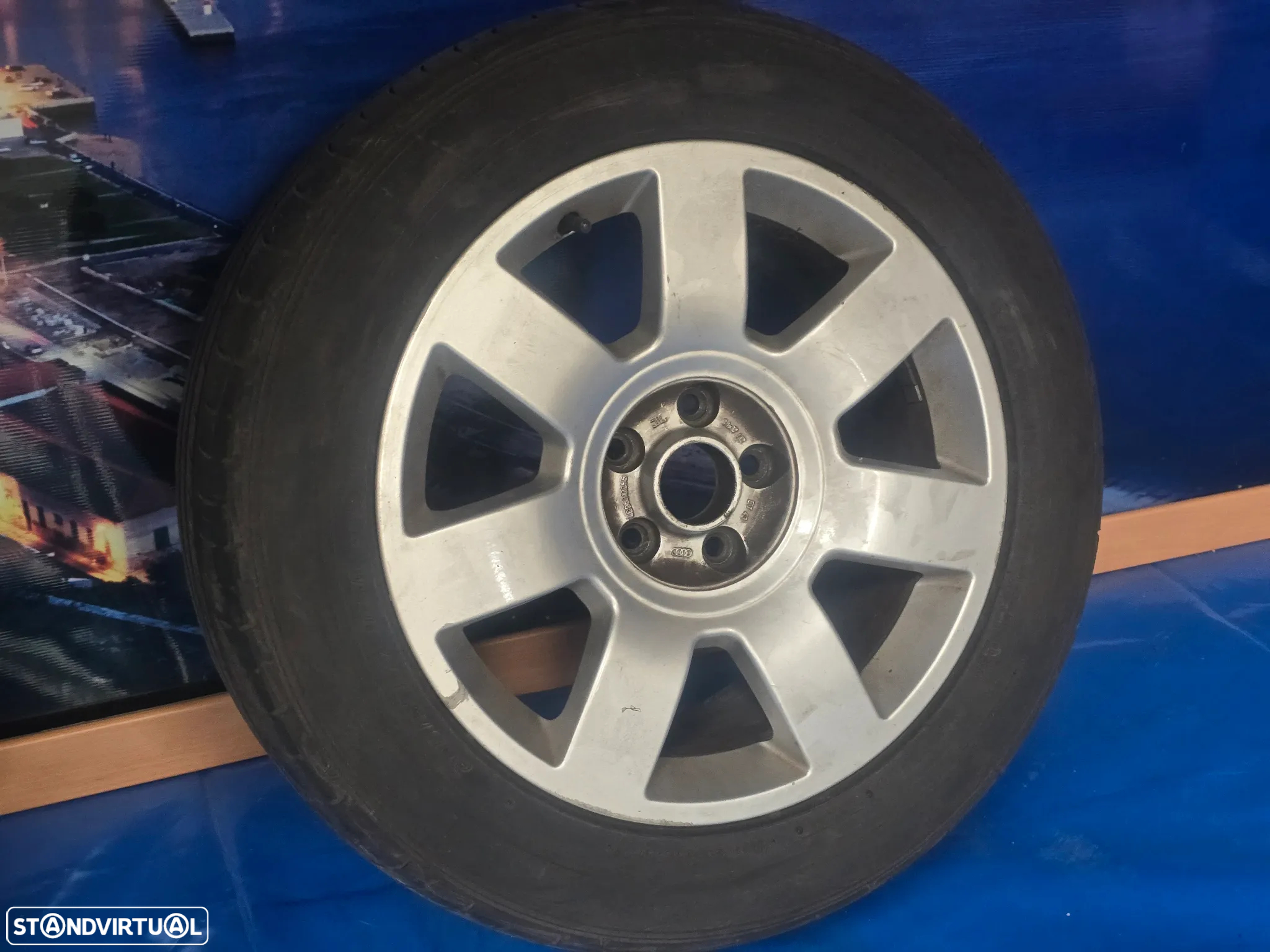 Jante Roda Suplente com pneu originais para audi a8 d3 4e0 2003-  235-55 R17 - 3