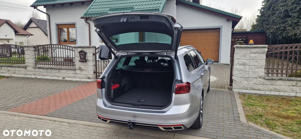 Volkswagen Passat 2.0 TDI Business DSG - 12