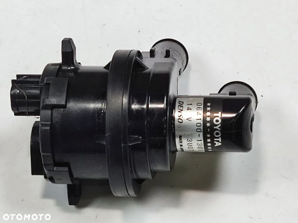 LEXUS RX 3.5h 15-19r Pompa Wody Hybrydy - 2