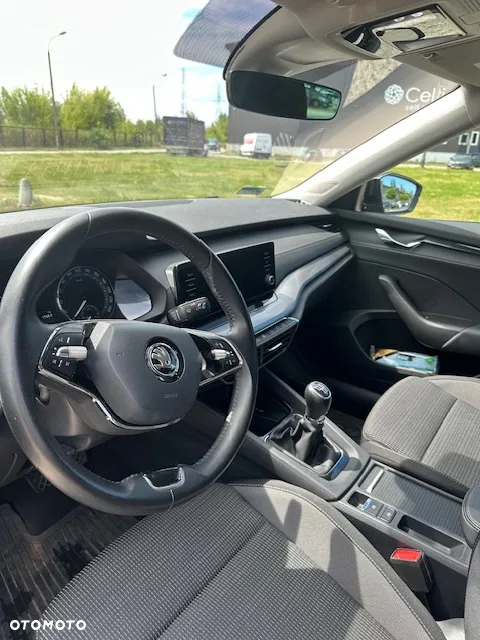 Skoda Octavia 1.5 TSI ACT Ambition - 9
