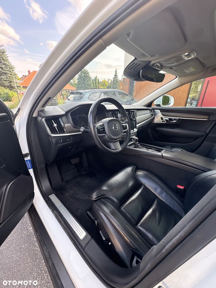 Volvo V90 Cross Country D5 AWD - 25