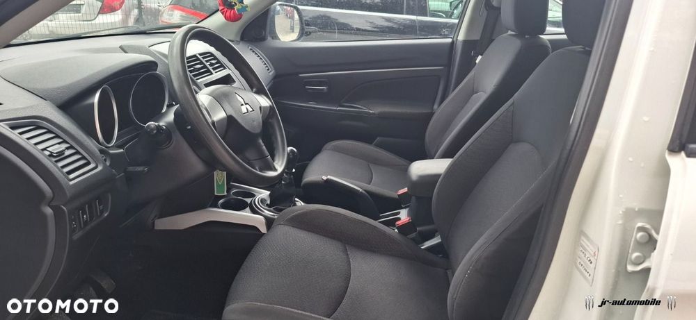 Mitsubishi ASX 1.8 DI-D 2WD Inform - 13