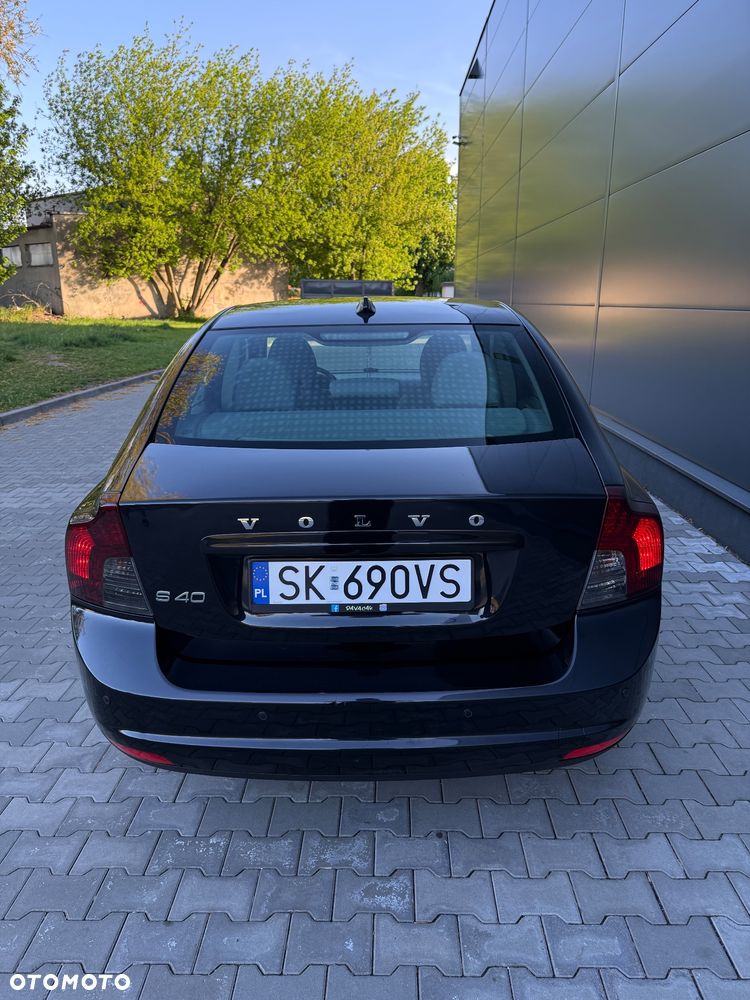 Volvo S40 2.0D Momentum - 25