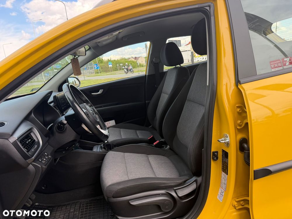 Kia Stonic 1.2 L - 10