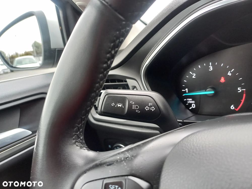 Ford Focus 1.5 EcoBlue STart-Stopp-System TITANIUM - 24