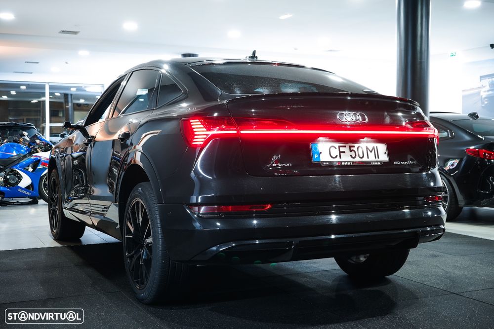 Audi e-tron 50 quattro S line - 9