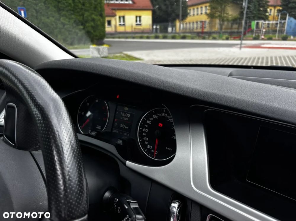 Audi A4 Avant - 12