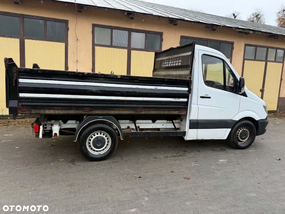 Mercedes-Benz Sprinter - 4