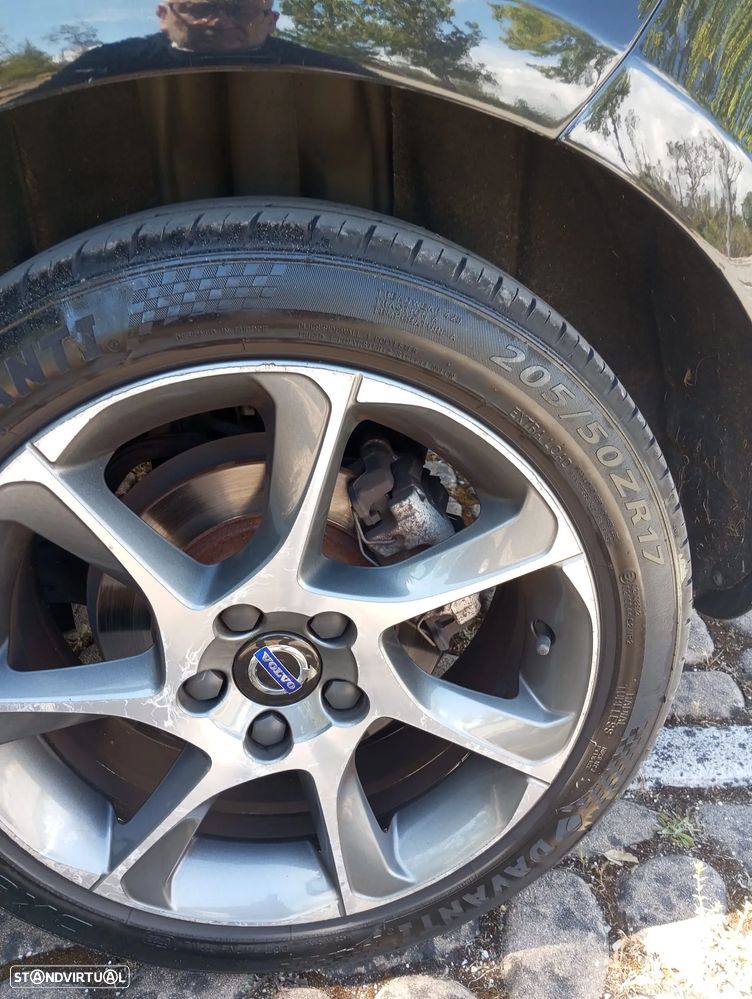 Volvo V40 1.6 D2 R-Design Summum - 5