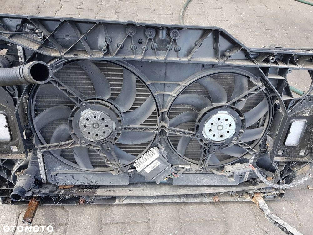 AUDI A4 B8 LIFT 11-15r 2.0 TDI PAS PRZEDNI CHŁODNICE WENTYLATORY MANUAL - 4