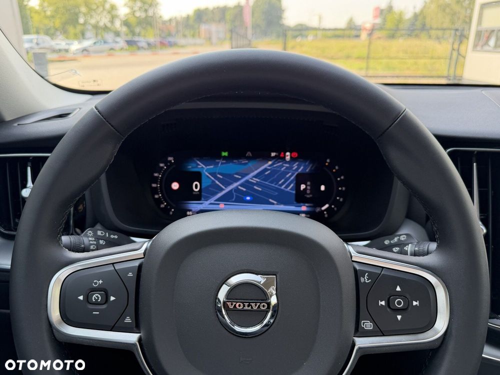 Volvo XC 60 - 30