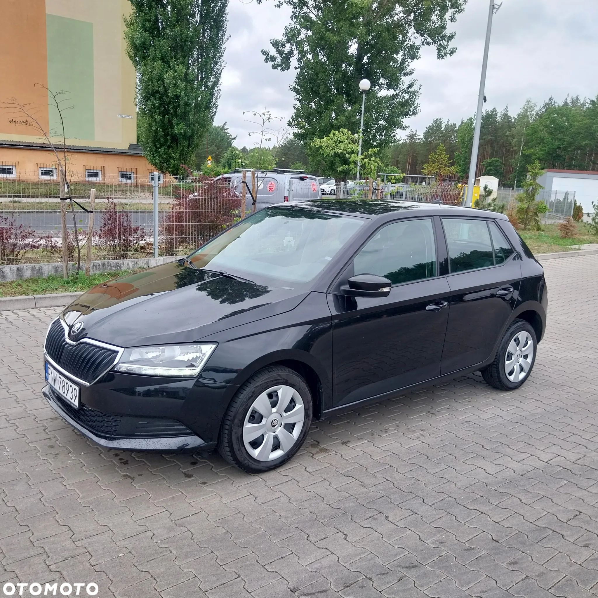 Skoda Fabia 1.0 MPI Ambition - 1