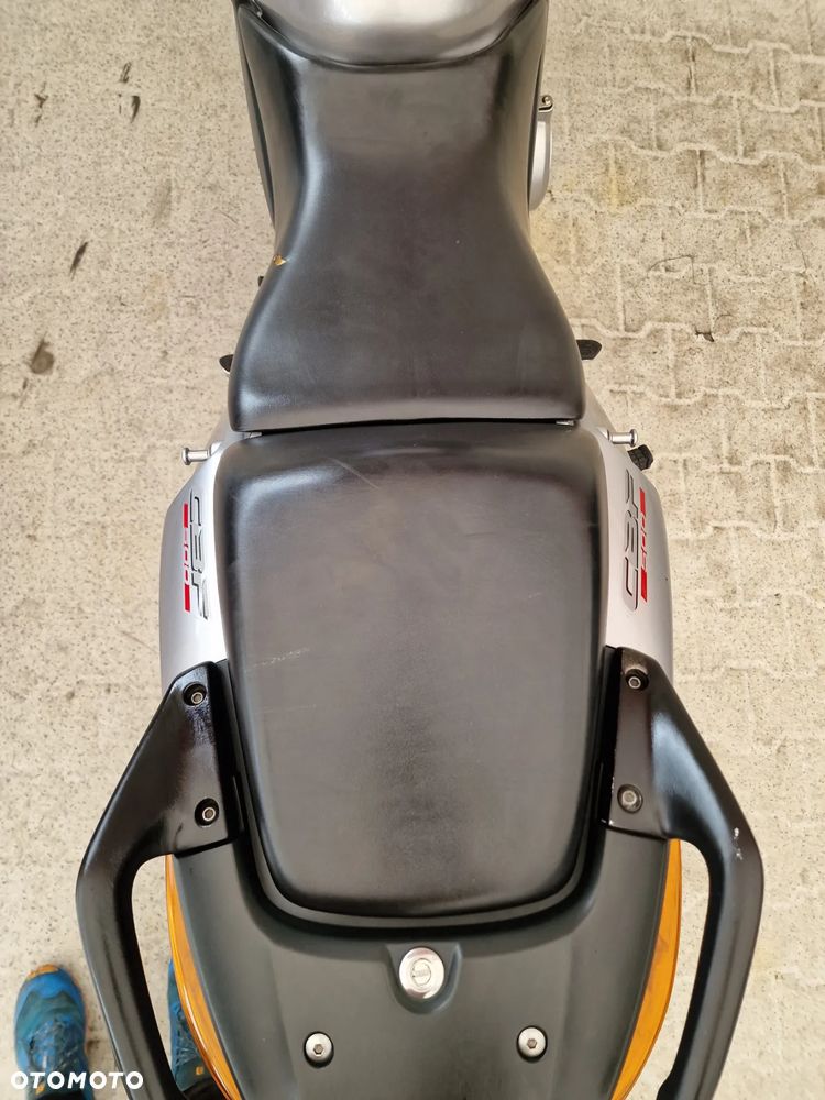 Honda CBF - 28
