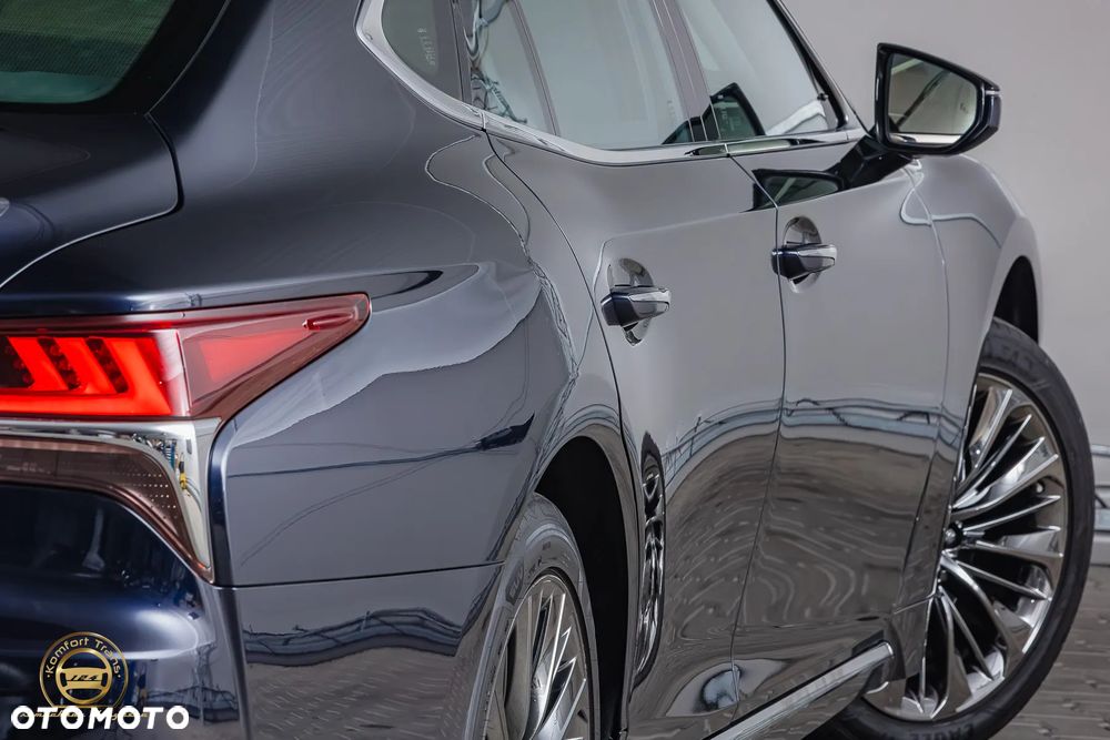 Lexus LS 500h Prestige AWD - 31