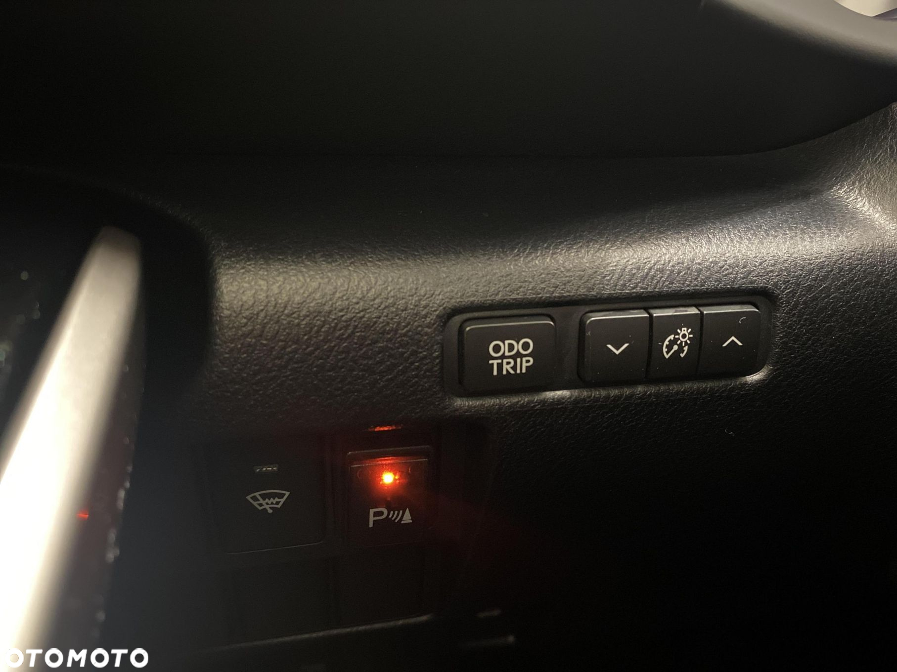 Lexus IS 200t Elite - 14