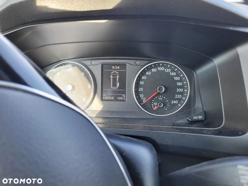 Volkswagen Caravelle 2.0 TDI L2 Comfortline DSG - 23
