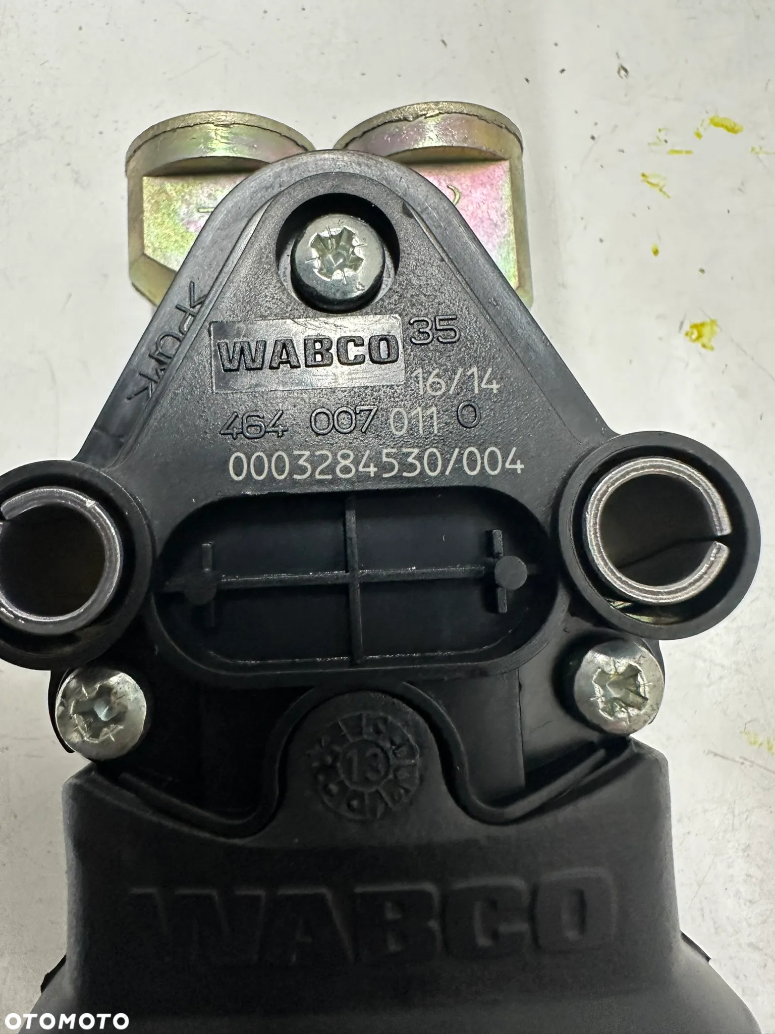 Zawór poziomujący kabiny Mercedes Actros A 0003284530, 4640070110 - 2