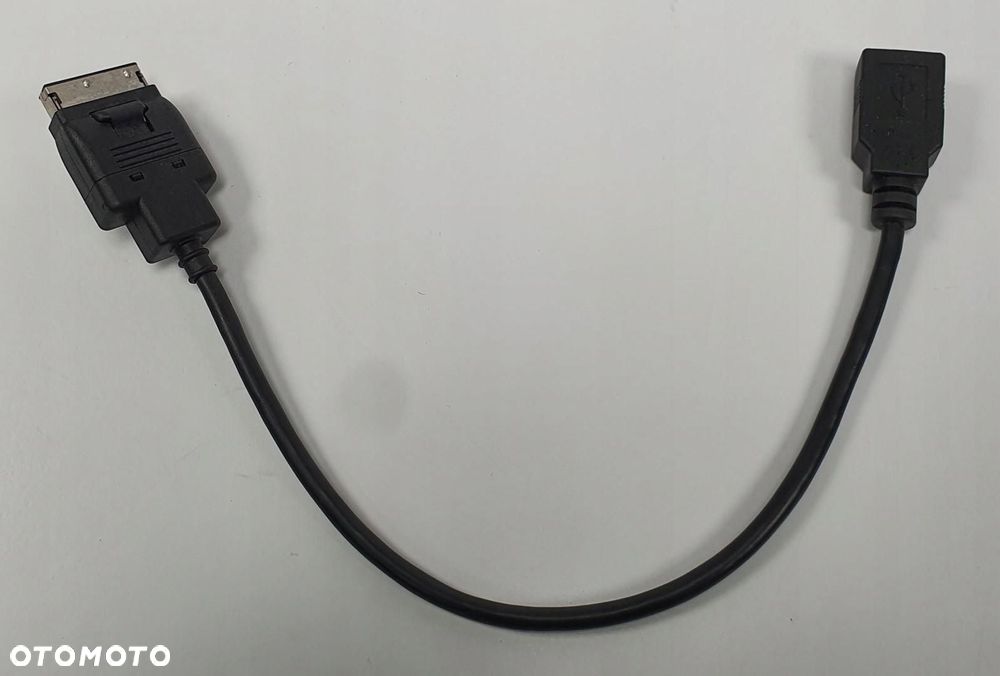 PRZEWÓD KABEL USB MERCEDES W204 A0018276704 - 1