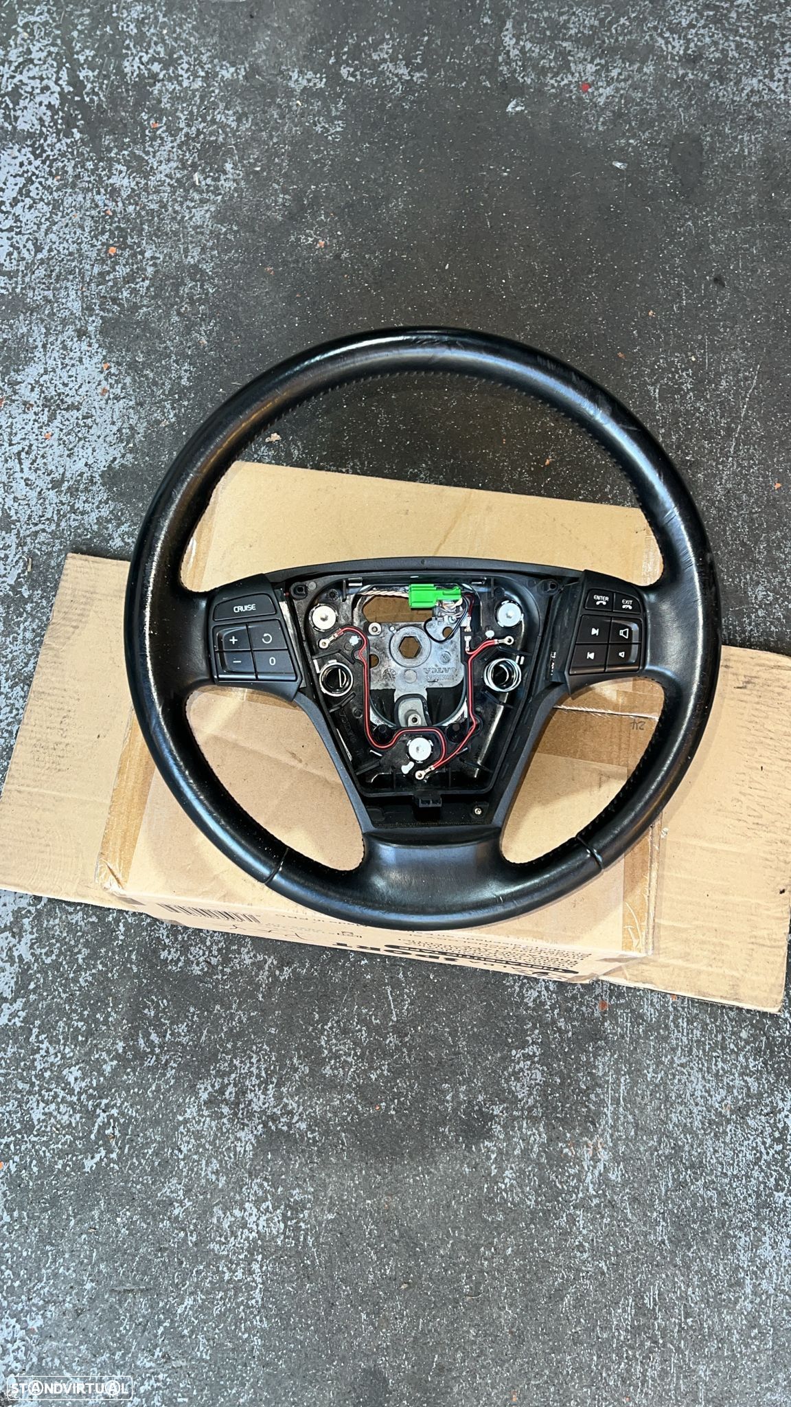 Volante Volvo C30 - 1
