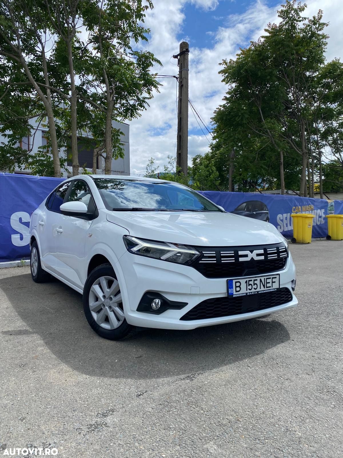 Dacia Logan ECO-G 100 Essential - 1