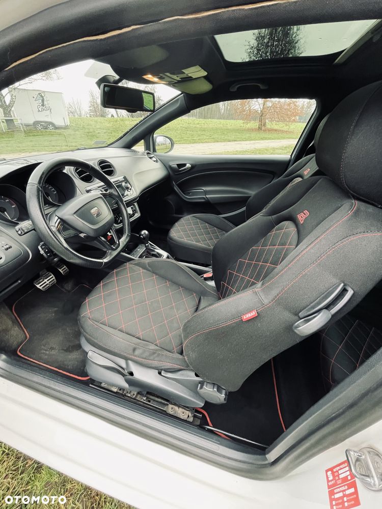 Seat Ibiza SC 1.4 TSI Cupra DSG - 22