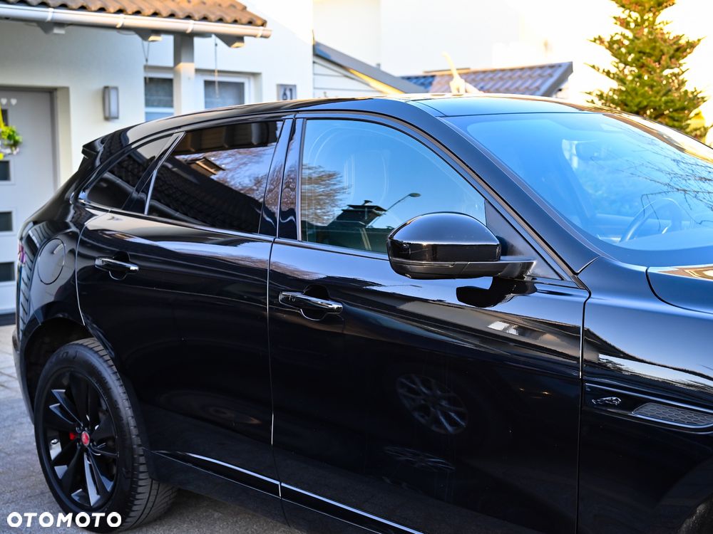 Jaguar F-Pace P400 AWD R-Dynamic S - 17