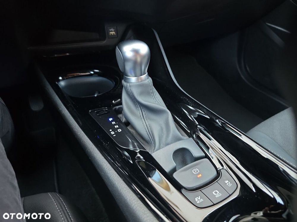 Toyota C-HR 2.0 Hybrid Style - 25