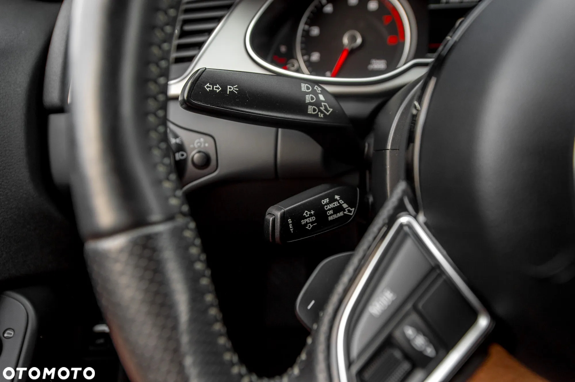 Audi A4 Avant 2.0 TFSI quattro S tronic S line Sportpaket - 28
