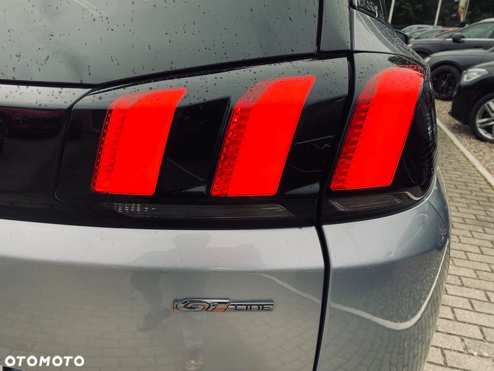 Peugeot 5008 BlueHDI 130 EAT8 GT - 23