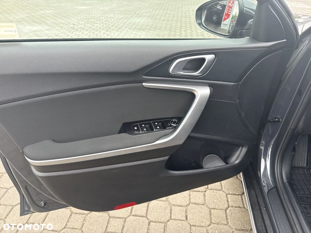 Kia XCeed 1.5 T-GDI M DCT - 10