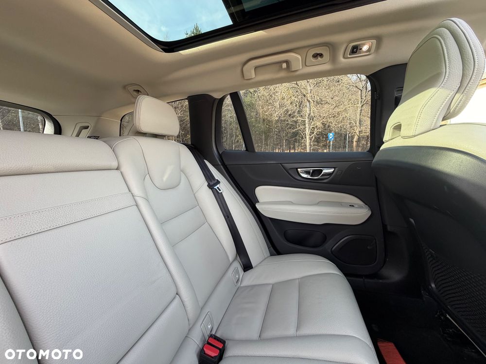 Volvo V60 T5 Geartronic Momentum - 13