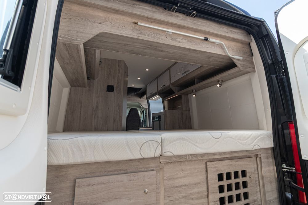 Peugeot Boxer BRAVIA SWAN 599 - 14