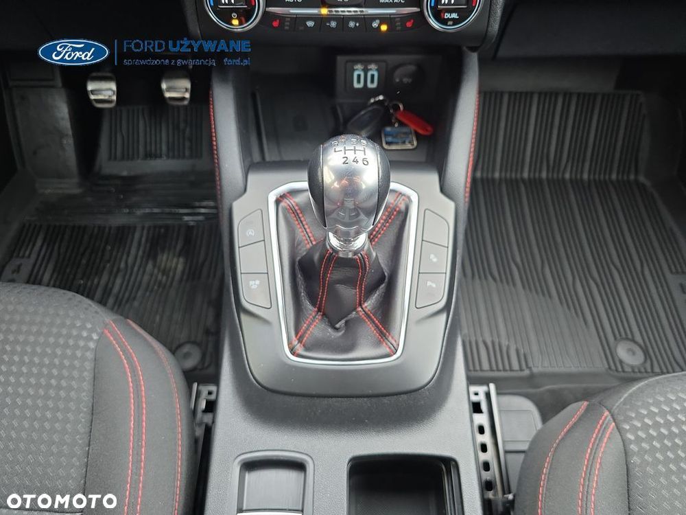 Ford Kuga - 20