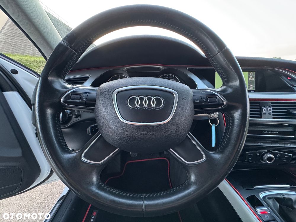 Audi A4 Avant 2.0 TDI DPF S line Sportpaket - 34