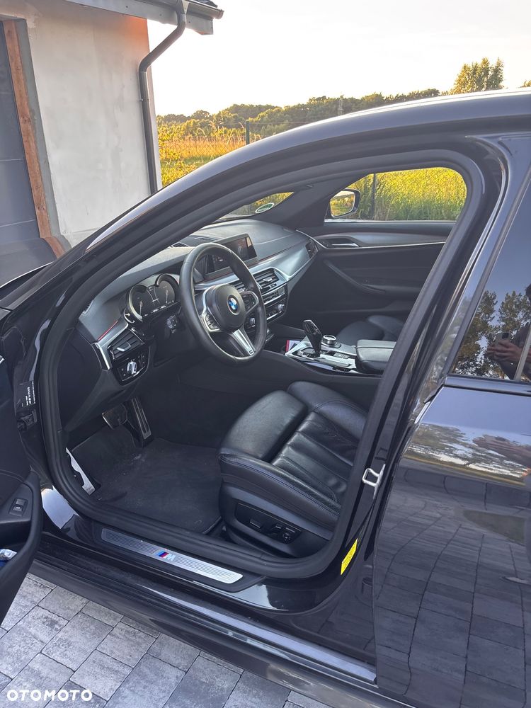 BMW Seria 5 540i xDrive M Sport sport - 12