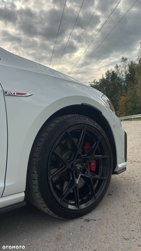 Volkswagen Golf 2.0 TSI BMT GTI Performance DSG - 3