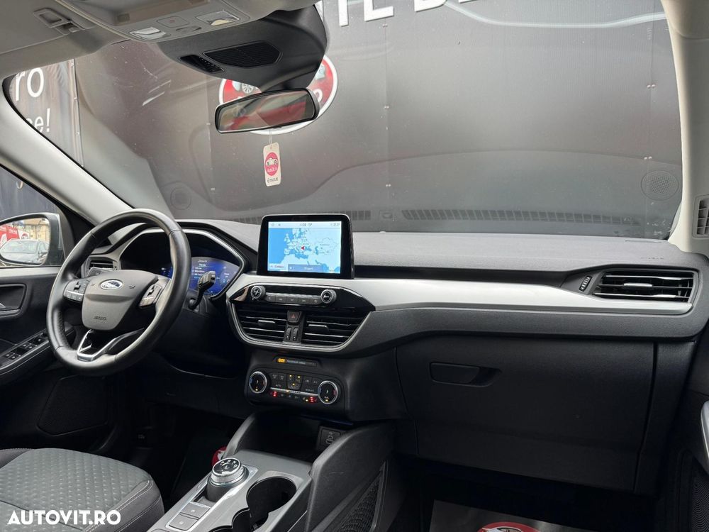 FORD Kuga 2022 — imagine 21