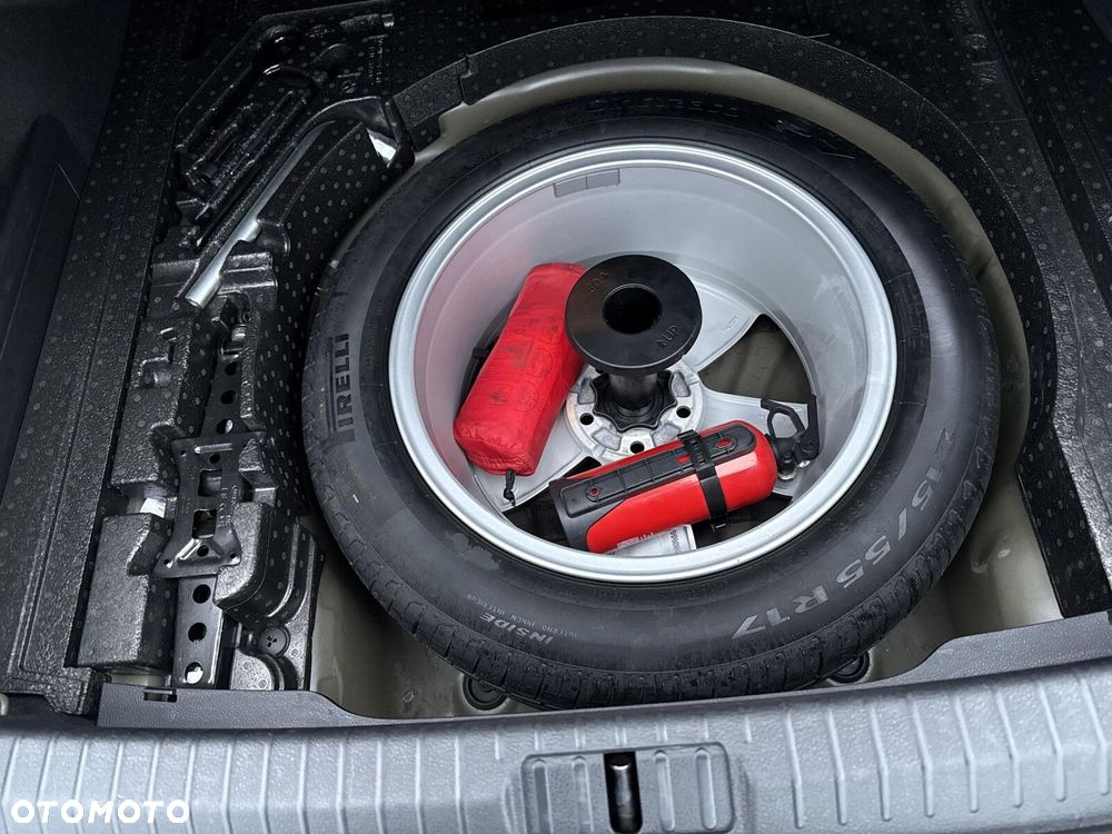 Volkswagen Passat 2.0 TSI Business DSG - 27