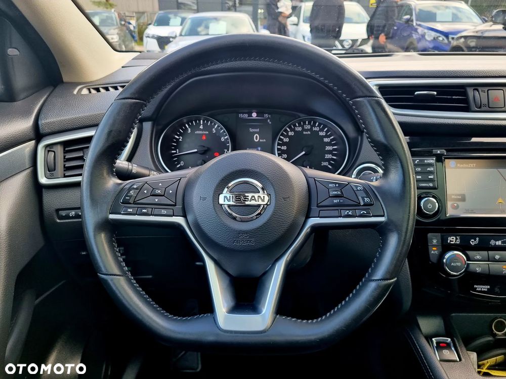 Nissan Qashqai 1.2 DIG-T Tekna Xtronic - 15