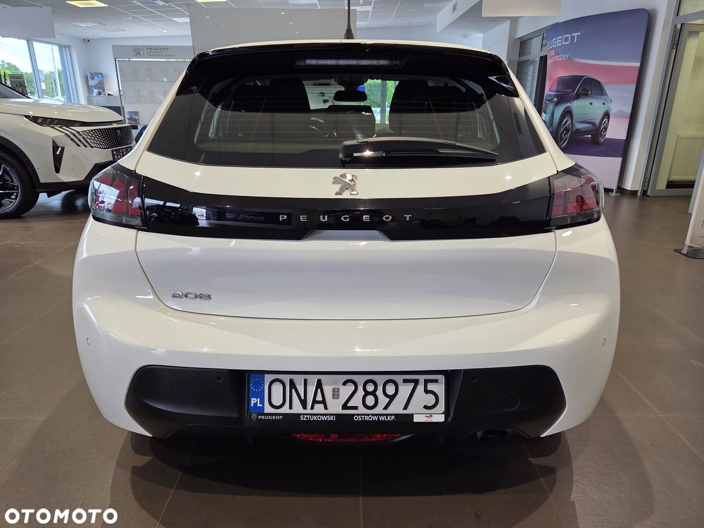 Peugeot 208 - 6