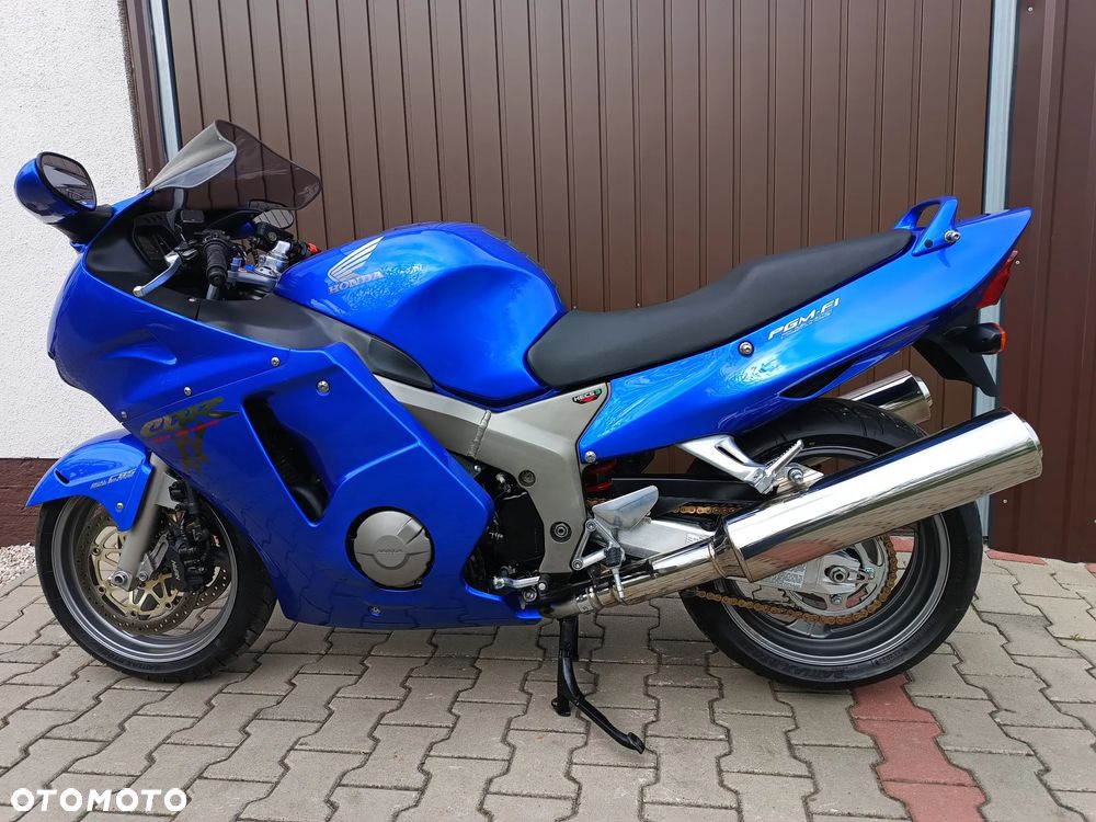 Honda CBR - 24