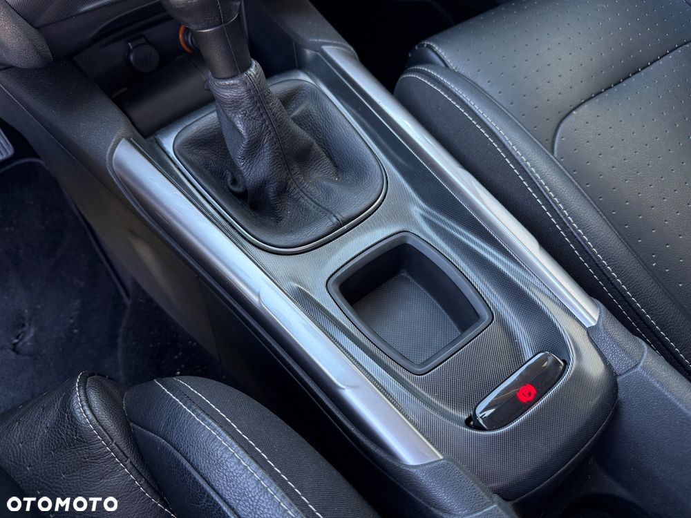 Citroën C4 VTi 120 Exclusive - 28