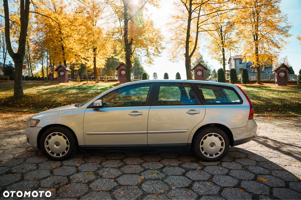 Volvo V50 - 4