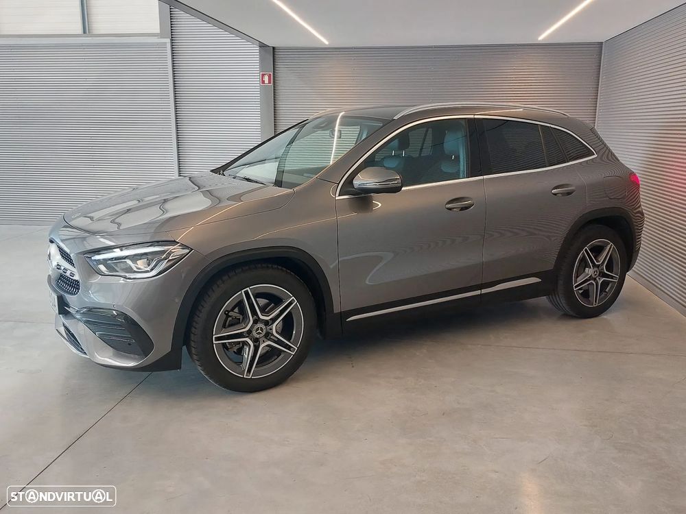 Mercedes-Benz GLA 180 d AMG Line - 8