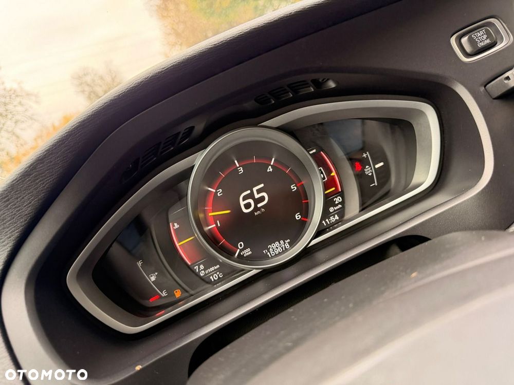 Volvo V40 - 26